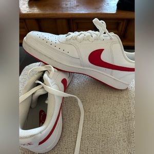 Nike Court Vision Low